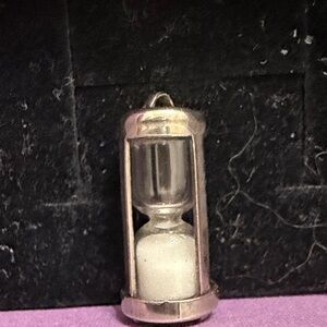 Sterling Silver Moving Sand 925 Payton and Kelly Co. (P and B) Hourglass 50s-60s